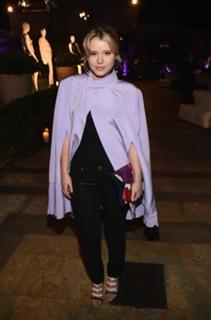 Taylor Spreitler feet photo thumbnail