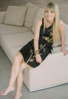 Taylor Spreitler feet photo thumbnail