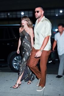 Taylor Swift feet photo 19