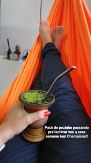 Taynah Espinoza feet photo 2