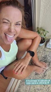 Taynah Espinoza feet photo 5