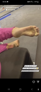 Taynah Espinoza feet photo 1