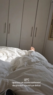 Taynah Espinoza feet photo 13