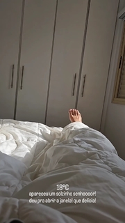 Taynah Espinoza feet photo 11