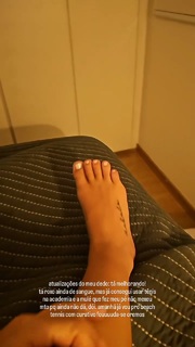 Taynah Espinoza feet photo 13