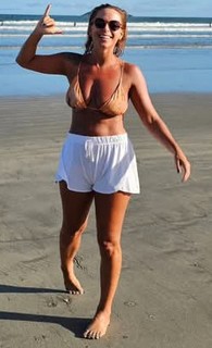Taynah Espinoza feet photo 4