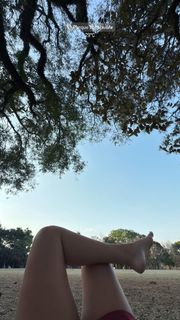 Taynah Espinoza feet photo 16