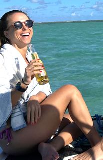 Taynah Espinoza feet photo 8