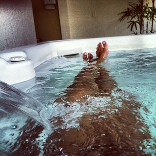 Taynara Melo feet photo 3