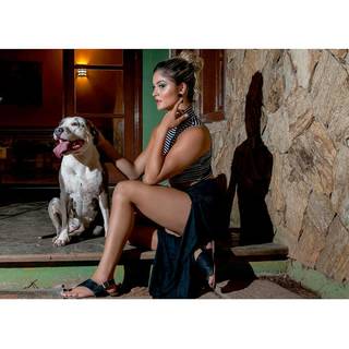 Taynara Melo feet photo thumbnail