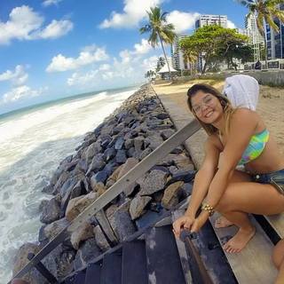 Taynara Melo feet photo thumbnail