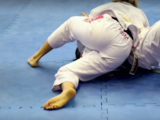 Taynara Melo feet photo thumbnail