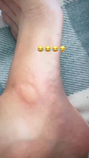 Taynara Melo feet photo thumbnail