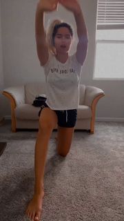 Taynara Melo feet photo thumbnail