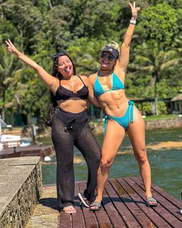Taynara Melo feet photo thumbnail