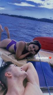 Taynara Melo feet photo thumbnail