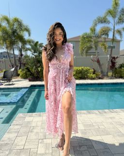 Taynara Melo feet photo thumbnail