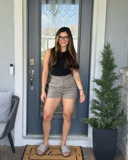 Taynara Melo feet photo thumbnail