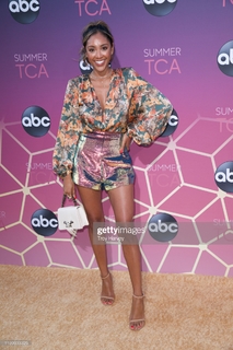 Tayshia Adams feet photo 8