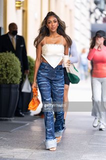 Tayshia Adams feet photo 5