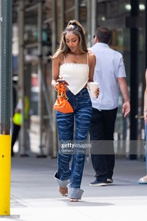 Tayshia Adams feet photo 3