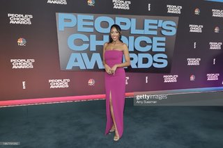 Tayshia Adams feet photo 2