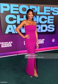 Tayshia Adams feet photo 20