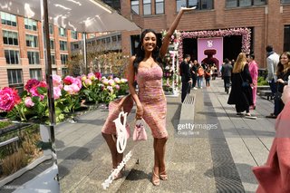 Tayshia Adams feet photo 12