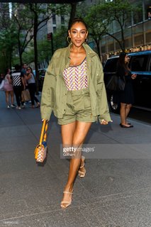Tayshia Adams feet photo 3