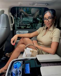 Tayshia Adams feet photo 18