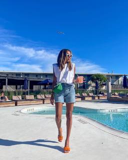 Tayshia Adams feet photo 8