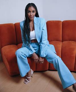 Tayshia Adams feet photo 1