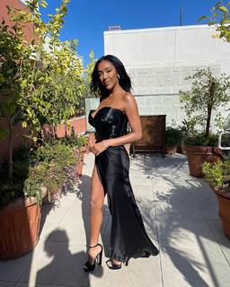 Tayshia Adams feet photo 18