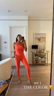 Tayshia Adams feet photo 5