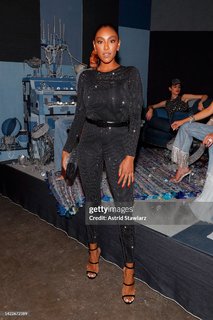 Tayshia Adams feet photo 3