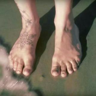 Teal Swan feet photo 7