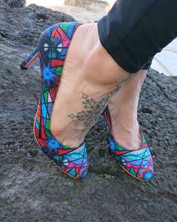 Teal Swan feet photo 2