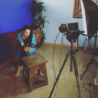 Teal Swan feet photo 8