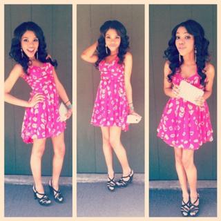 Teala Dunn feet photo thumbnail