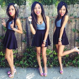 Teala Dunn feet photo thumbnail