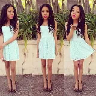 Teala Dunn feet photo thumbnail