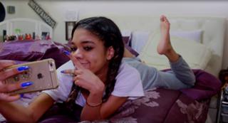 Teala Dunn feet photo thumbnail