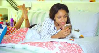 Teala Dunn feet photo thumbnail