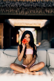 Teala Dunn feet photo thumbnail