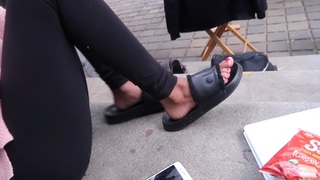 Teala Dunn feet photo thumbnail