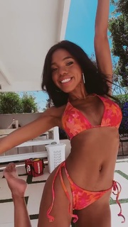 Teala Dunn feet photo thumbnail