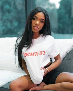 Teala Dunn feet photo thumbnail