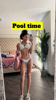 Teala Dunn feet photo thumbnail