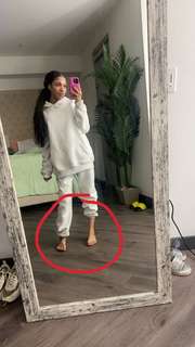 Teala Dunn feet photo thumbnail