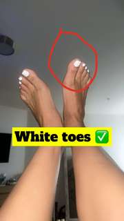 Teala Dunn feet photo thumbnail